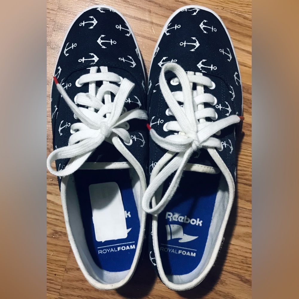 NEW Reebok Royal Foam Canvas Flats Boat Shoe Navy Blue Anchor Print Size 8